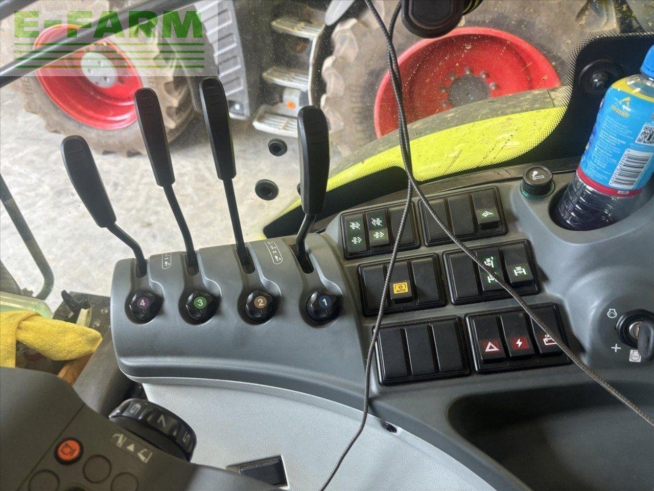 Traktor des Typs CLAAS ARION 650, Gebrauchtmaschine in STRATHAVEN (Bild 9)