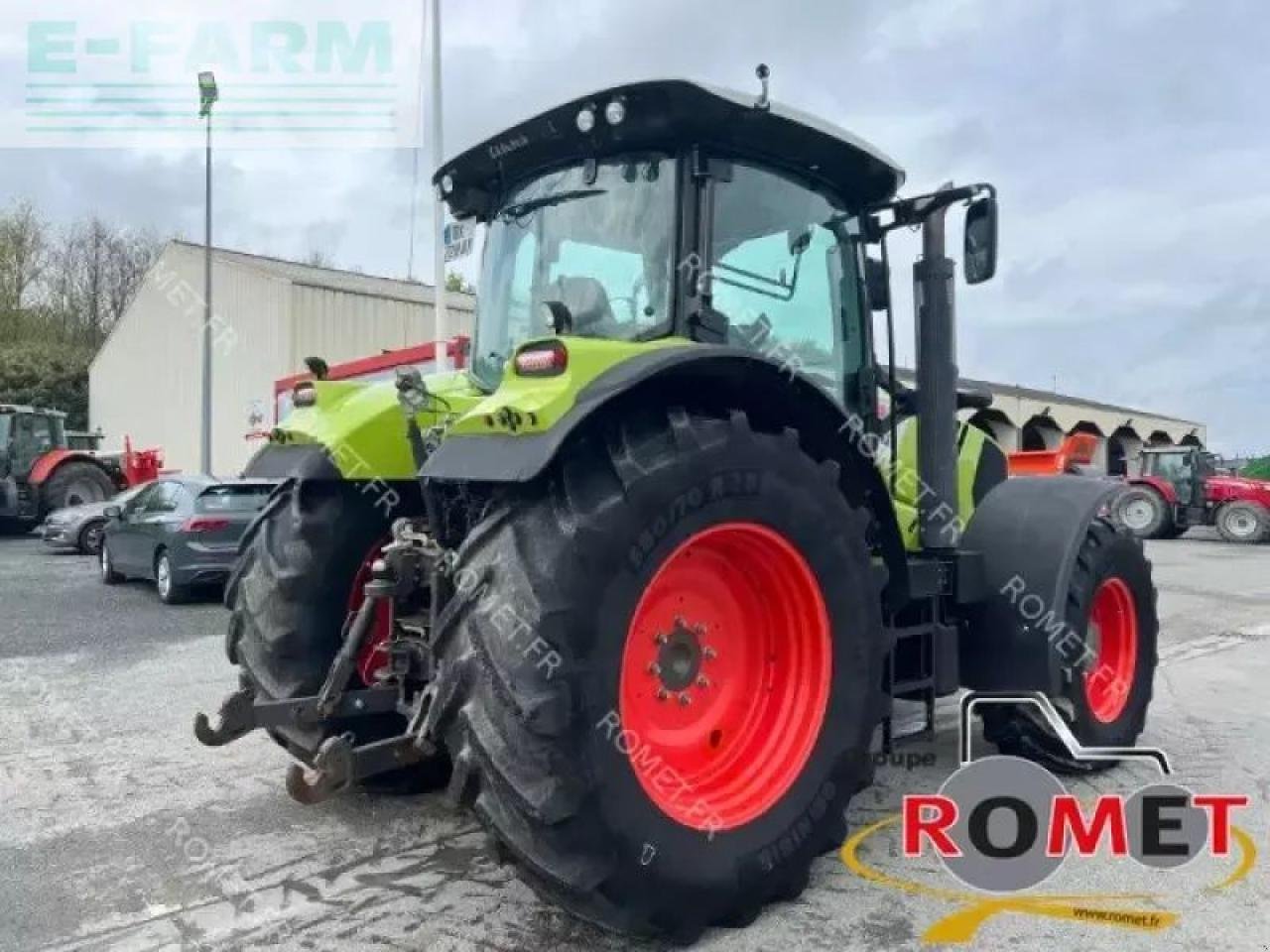 Traktor του τύπου CLAAS arion 650, Gebrauchtmaschine σε GENNES-SUR-GLAIZE (Φωτογραφία 3)