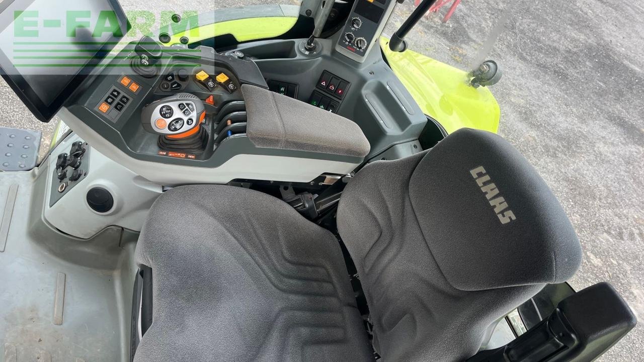 Traktor от тип CLAAS Arion 650, Gebrauchtmaschine в Hamburg (Снимка 4)