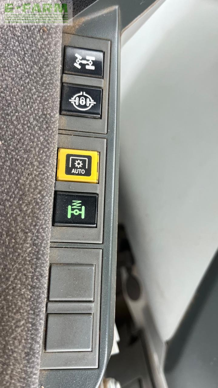 Traktor от тип CLAAS Arion 650, Gebrauchtmaschine в Hamburg (Снимка 14)