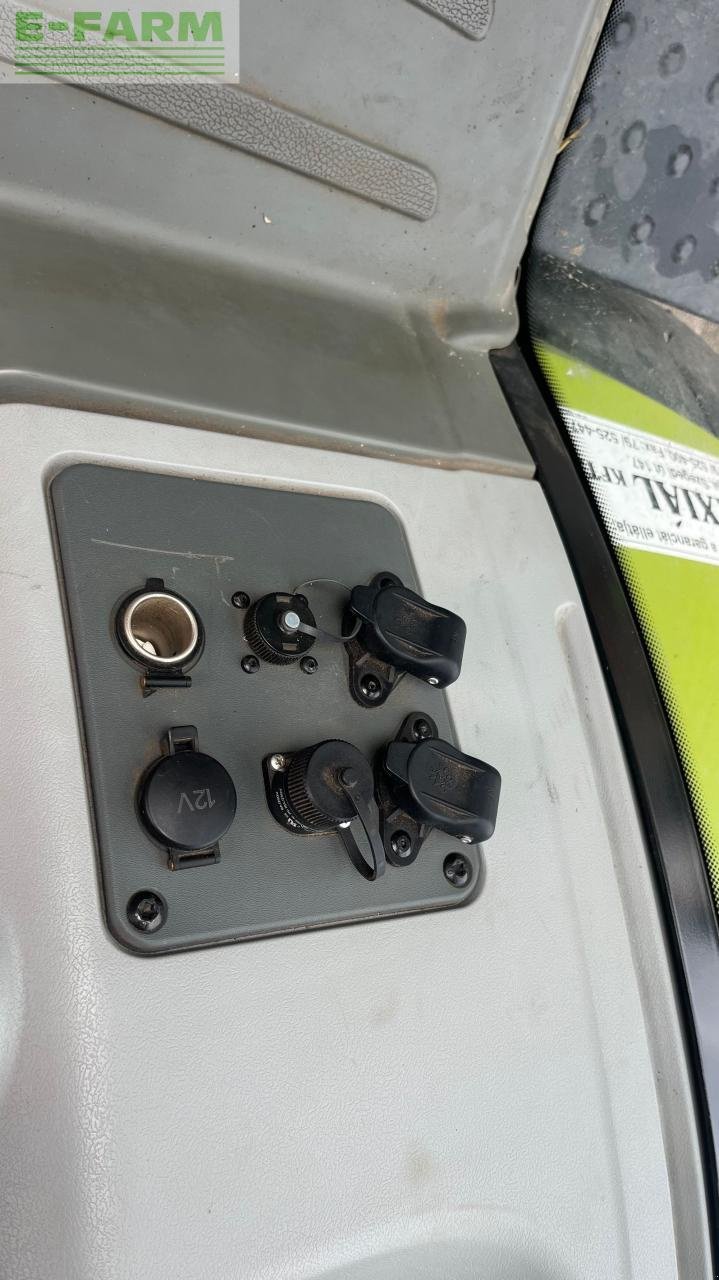 Traktor от тип CLAAS Arion 650, Gebrauchtmaschine в Hamburg (Снимка 16)