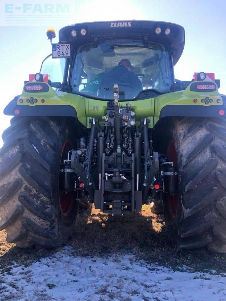 Traktor от тип CLAAS Arion 650, Gebrauchtmaschine в Hamburg (Снимка 18)