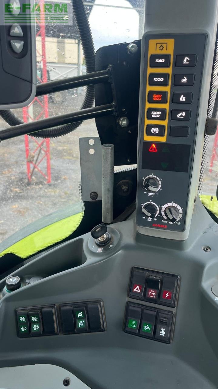 Traktor от тип CLAAS Arion 650, Gebrauchtmaschine в Hamburg (Снимка 20)