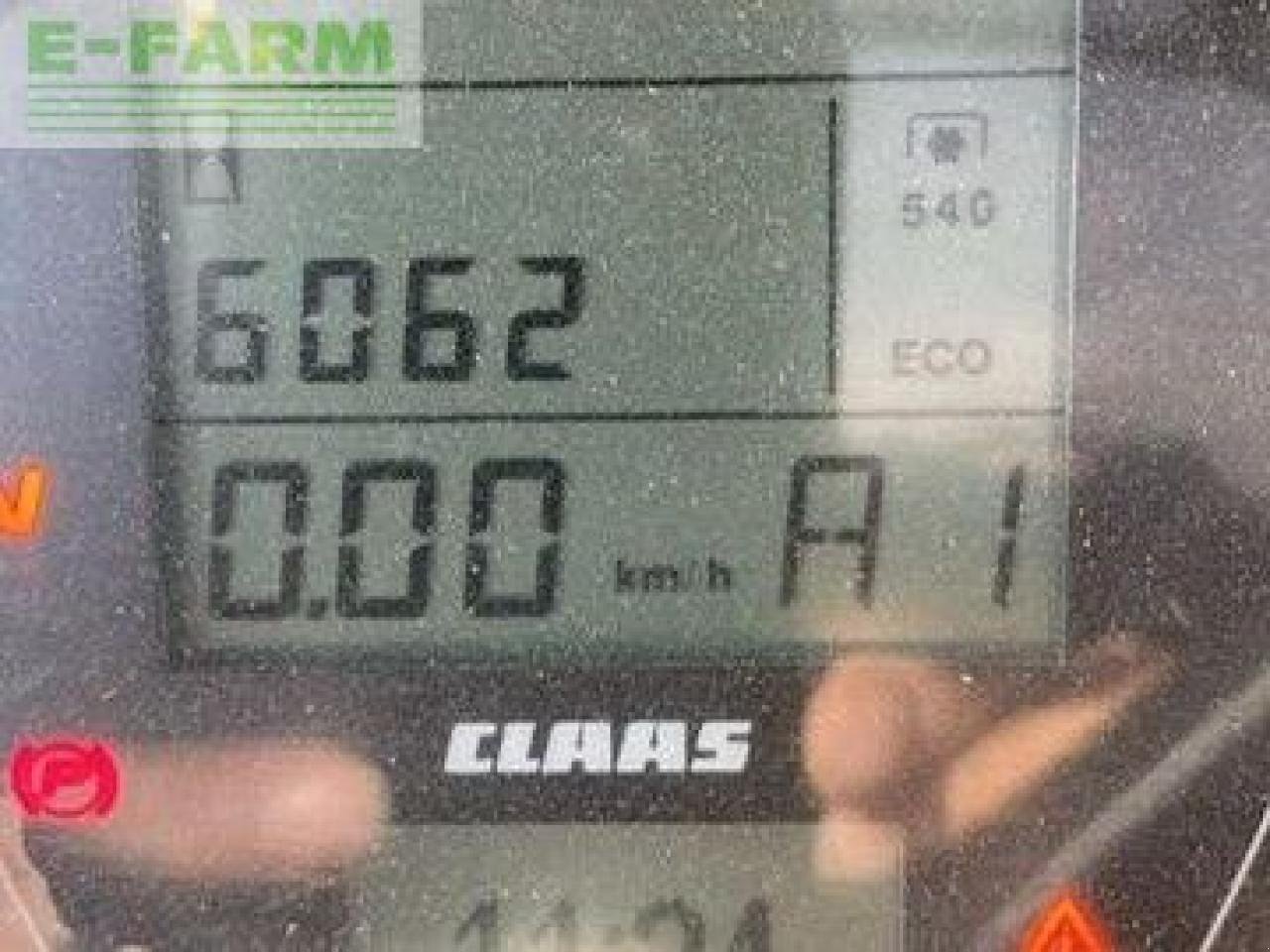 Traktor του τύπου CLAAS ARION 650, Gebrauchtmaschine σε HUNTLY (Φωτογραφία 5)