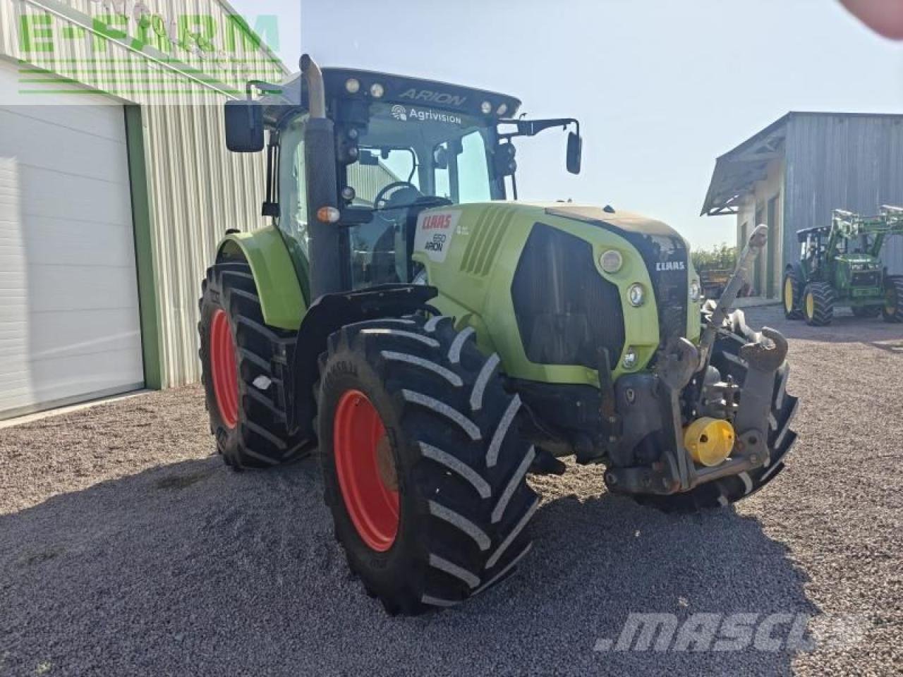 Traktor от тип CLAAS arion 650, Gebrauchtmaschine в CHICHÉ (79 - DEUX-SEVRES) (Снимка 10)