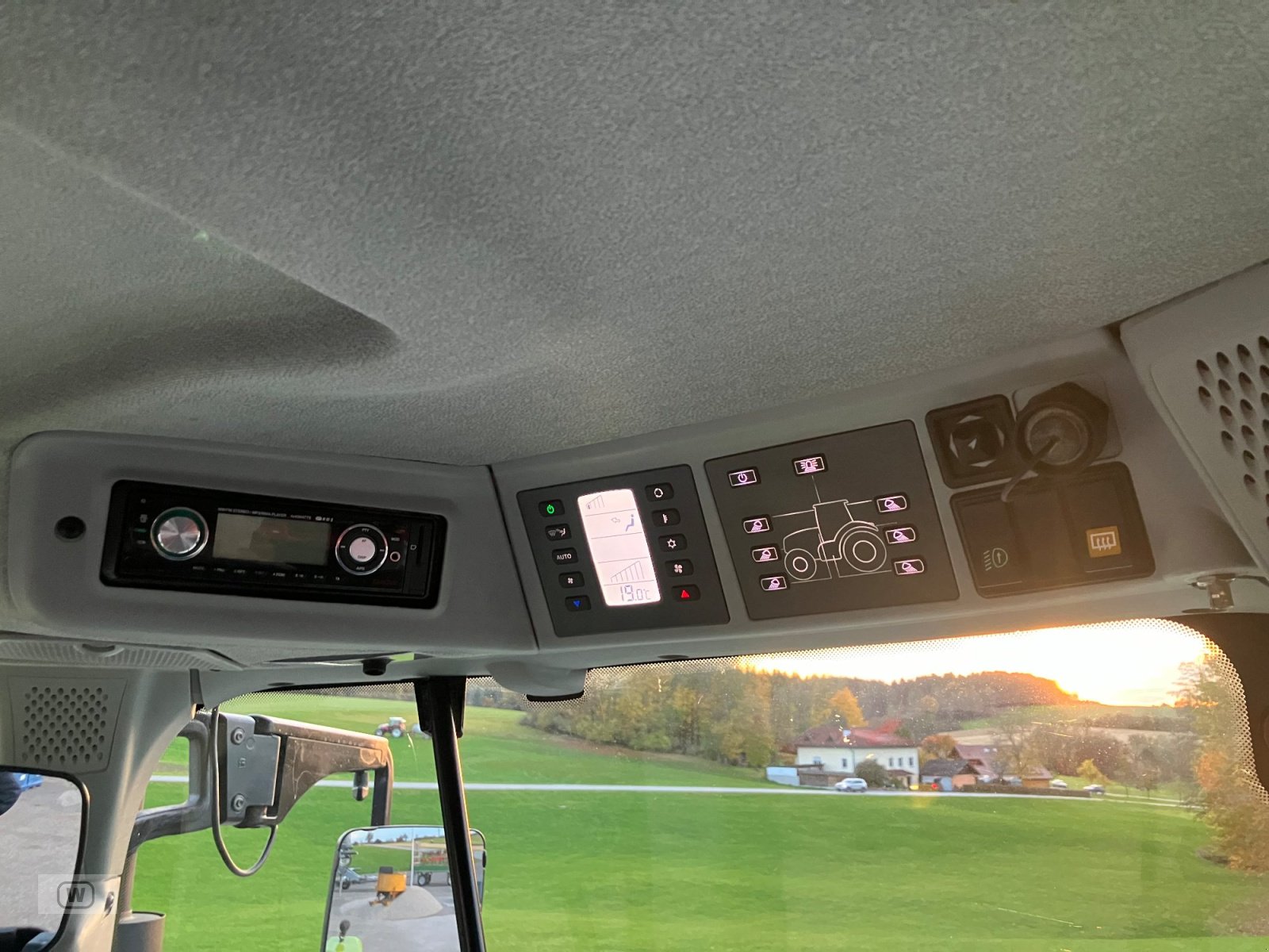 Traktor des Typs CLAAS Arion 650, Gebrauchtmaschine in Zell an der Pram (Bild 20)