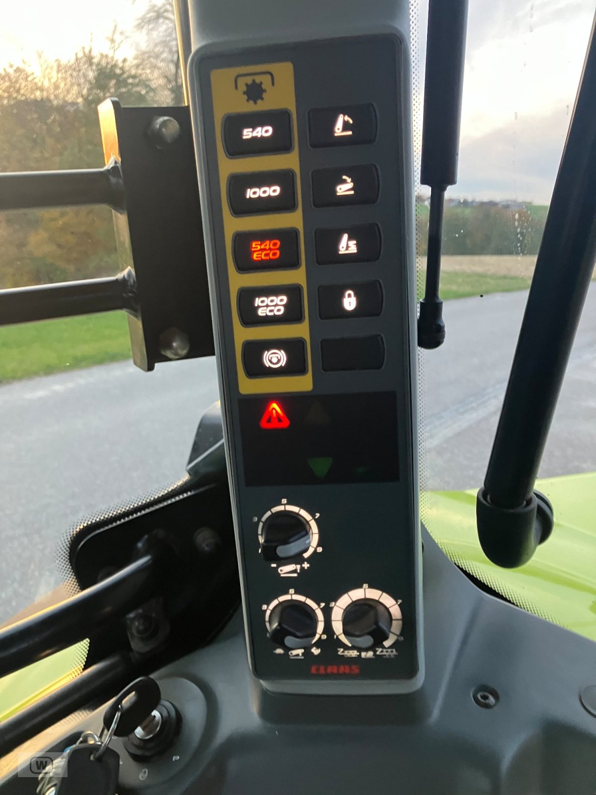 Traktor des Typs CLAAS Arion 650, Gebrauchtmaschine in Zell an der Pram (Bild 25)