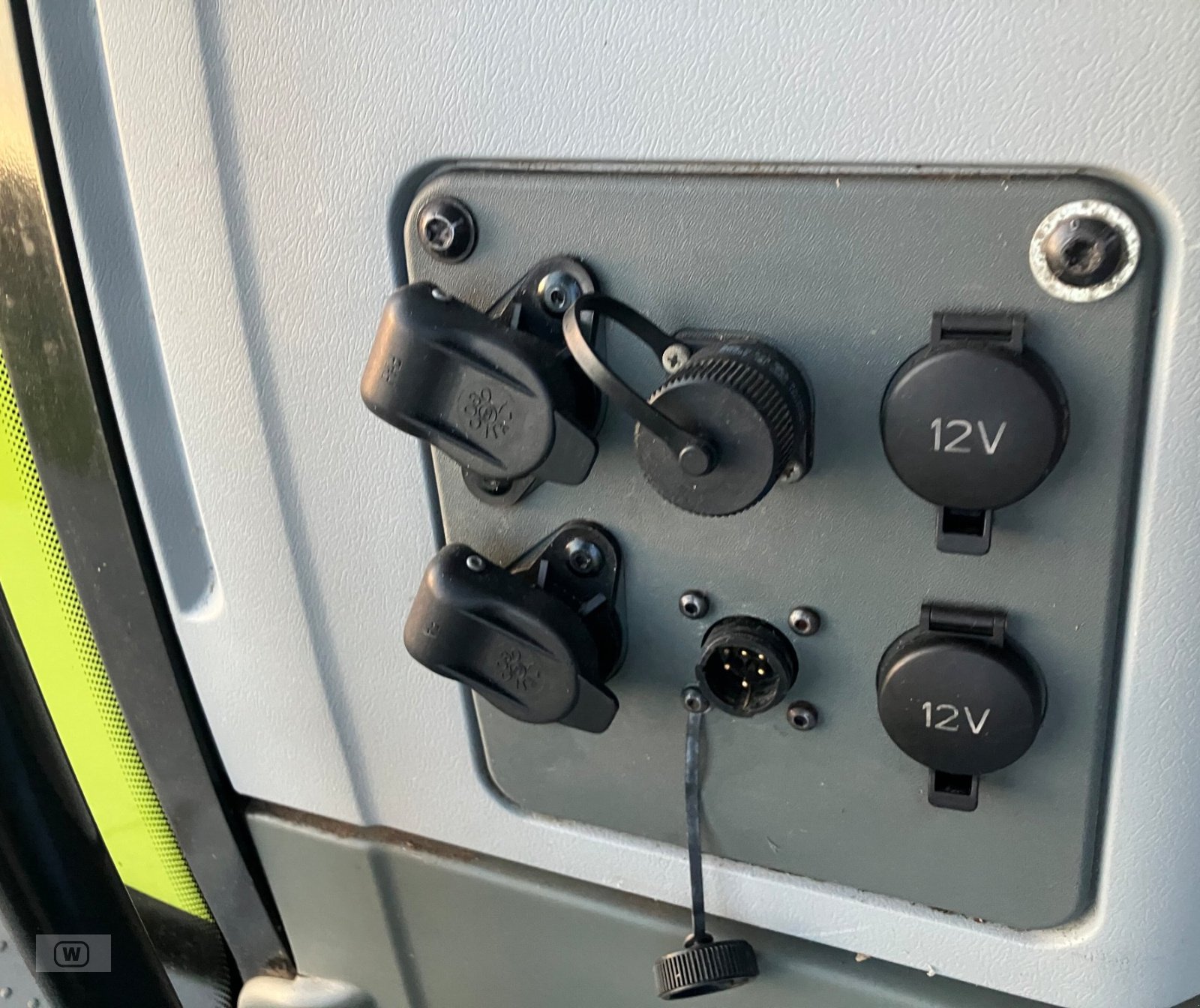 Traktor des Typs CLAAS Arion 650, Gebrauchtmaschine in Zell an der Pram (Bild 27)