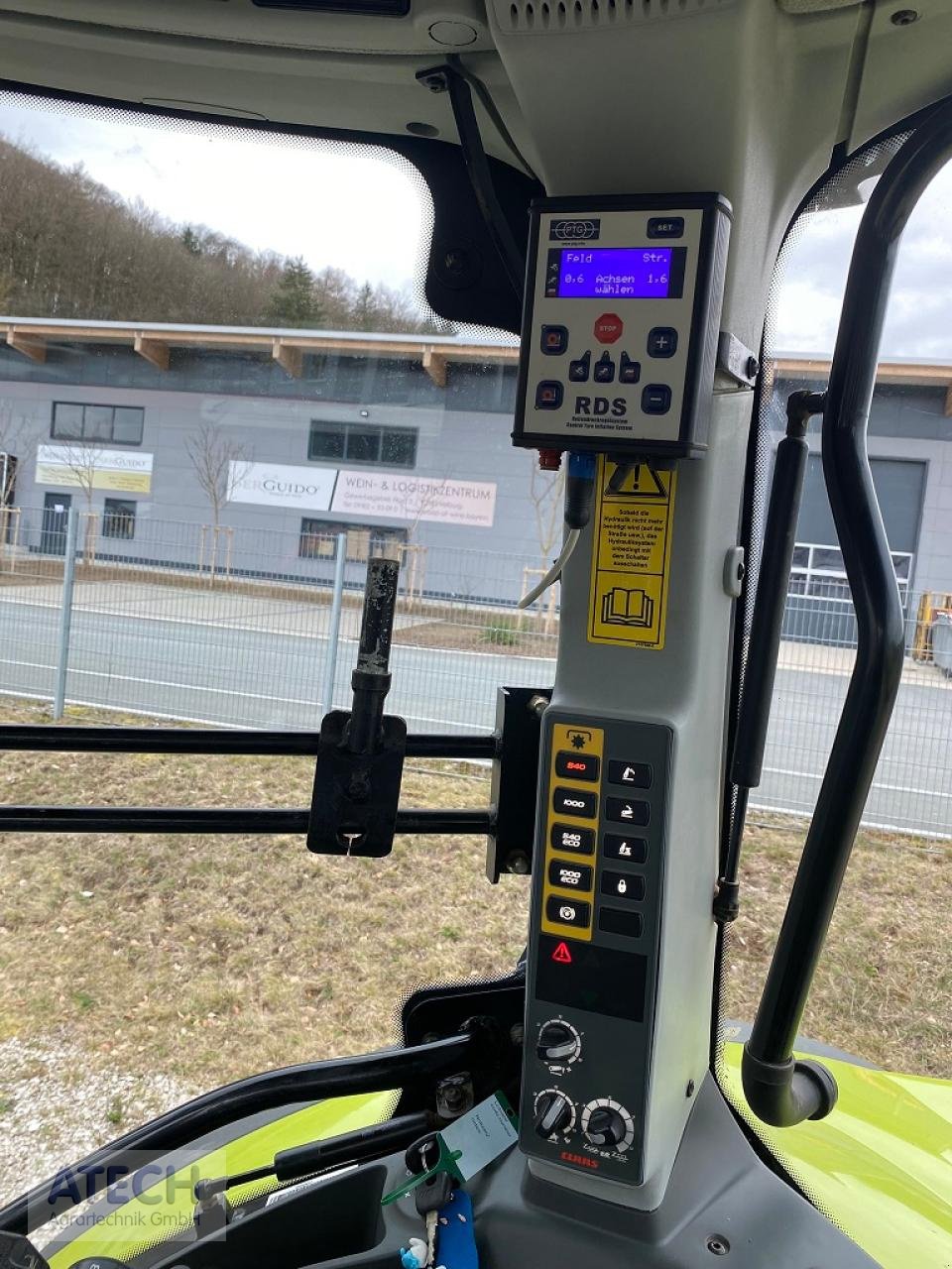 Traktor Türe ait CLAAS Arion 650, Gebrauchtmaschine içinde Velburg (resim 15)