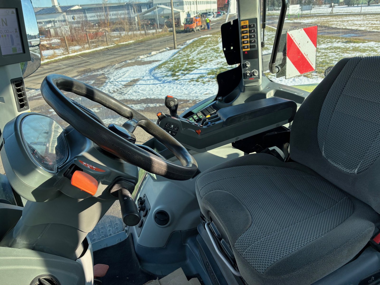 Traktor Türe ait CLAAS Arion 650, Gebrauchtmaschine içinde Ebeleben (resim 5)