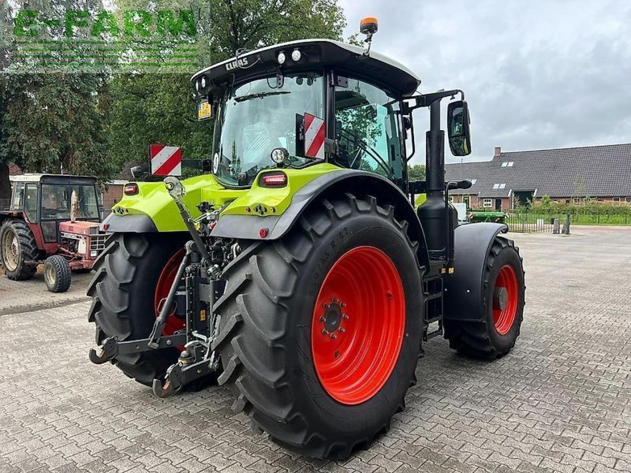 Traktor del tipo CLAAS arion 660 c-matic, Gebrauchtmaschine In ag BROEKLAND (Immagine 5)