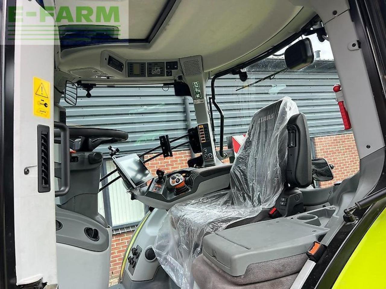 Traktor del tipo CLAAS arion 660 c-matic, Gebrauchtmaschine In ag BROEKLAND (Immagine 10)