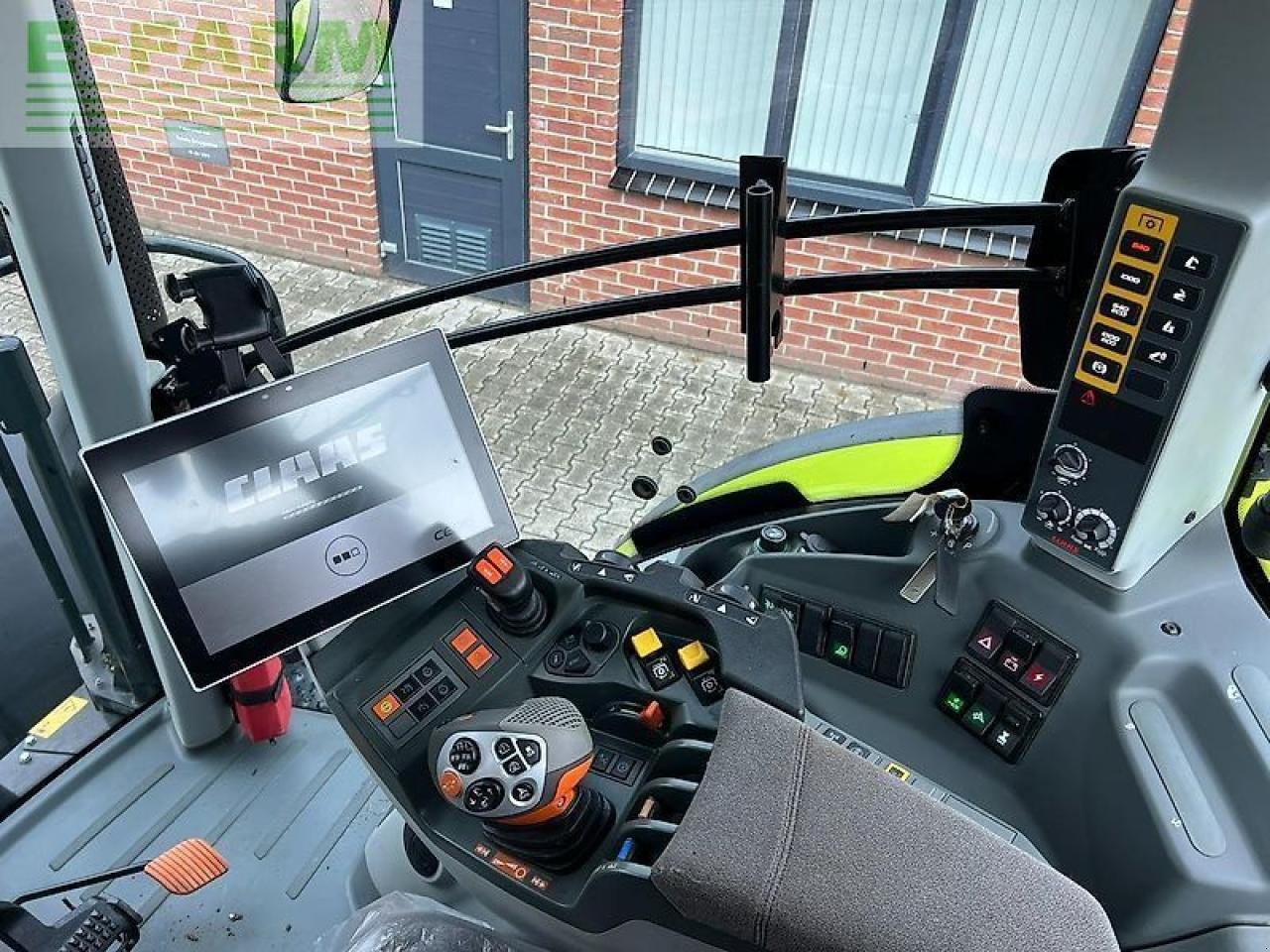 Traktor del tipo CLAAS arion 660 c-matic, Gebrauchtmaschine In ag BROEKLAND (Immagine 11)