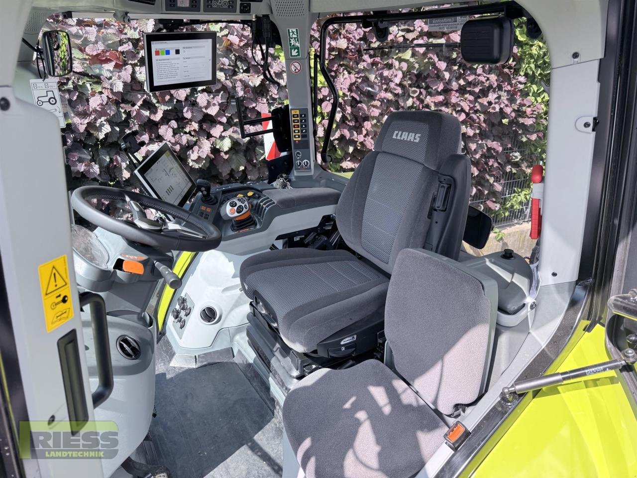 Traktor a típus CLAAS ARION 660 CEBIS Cmatic A97, Vorführmaschine ekkor: Homberg/Ohm - Maulbach (Kép 4)