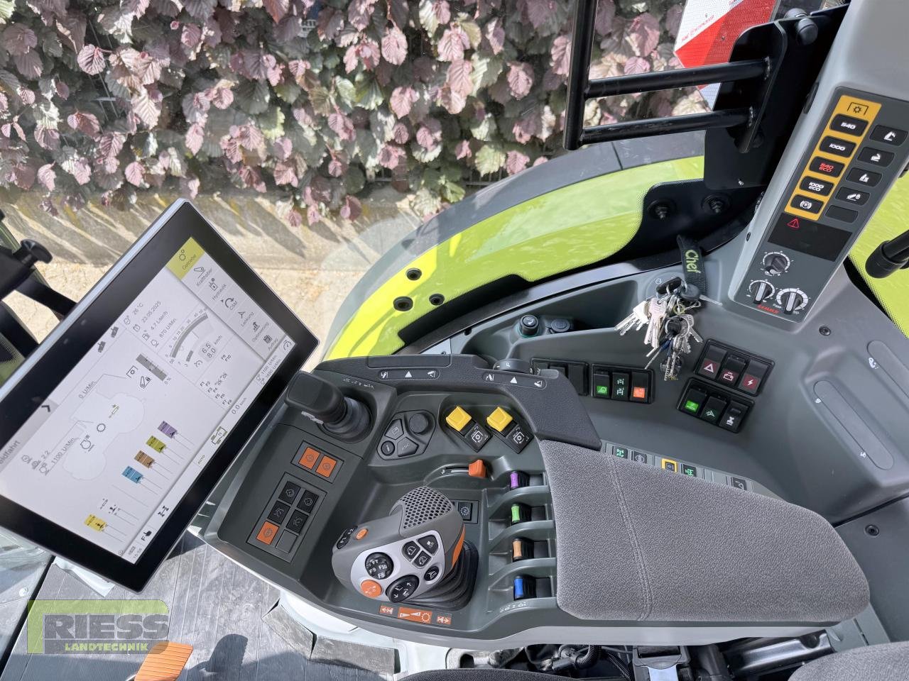 Traktor a típus CLAAS ARION 660 CEBIS Cmatic A97, Vorführmaschine ekkor: Homberg/Ohm - Maulbach (Kép 5)