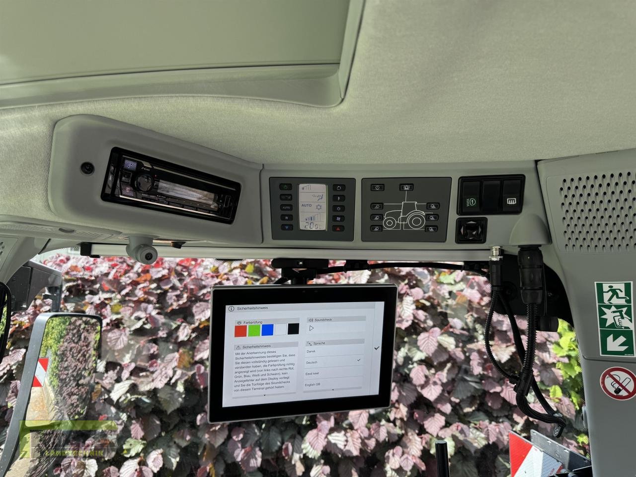 Traktor a típus CLAAS ARION 660 CEBIS Cmatic A97, Vorführmaschine ekkor: Homberg/Ohm - Maulbach (Kép 9)