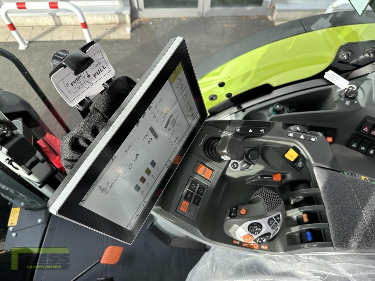 Traktor tip CLAAS ARION 660 CEBIS Cmatic, Neumaschine in Homberg/Ohm - Maulbach (Poză 5)