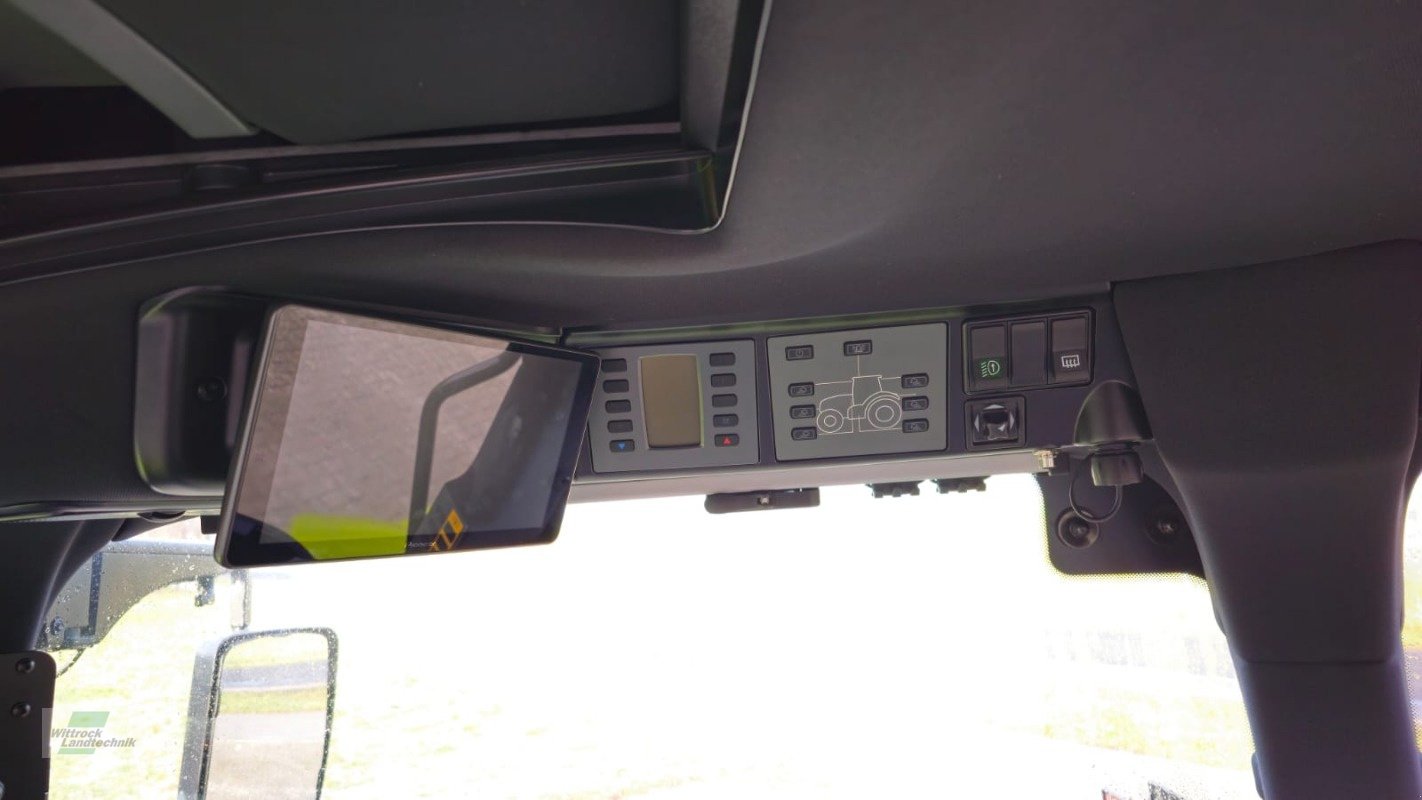 Traktor of the type CLAAS Arion 660 Cebis Edeltrecker, Neumaschine in Rhede / Brual (Picture 23)