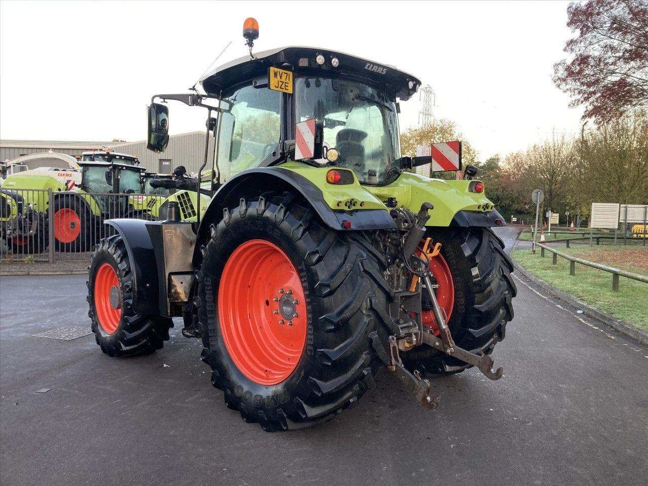 Traktor des Typs CLAAS ARION 660 CIS+, Gebrauchtmaschine in STANDERWICK, FROME (Bild 3)