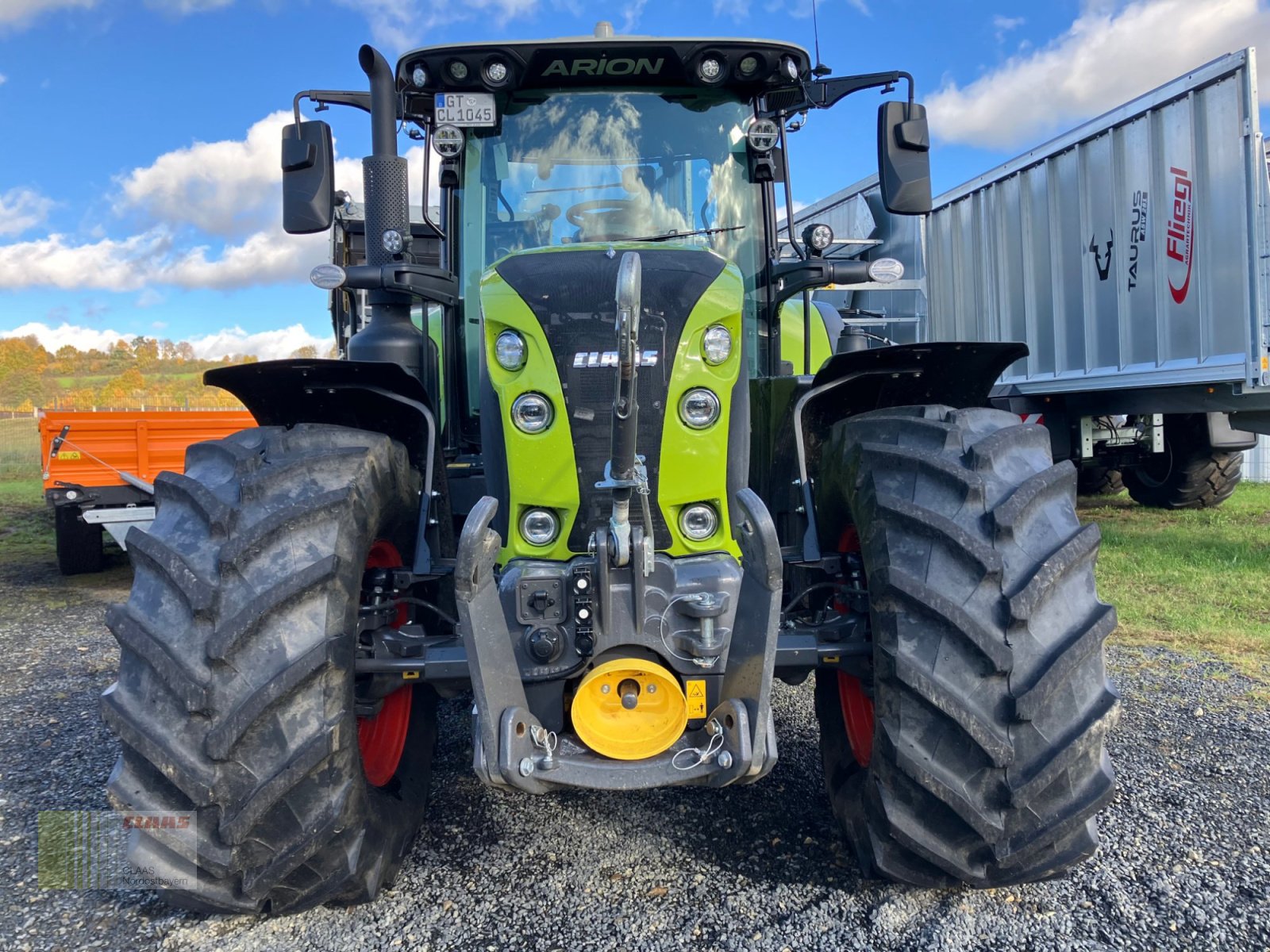 Traktor типа CLAAS Arion 660 CMATIC CEBIS CEMIS, Neumaschine в Altenstadt a.d. Waldnaab (Фотография 2)
