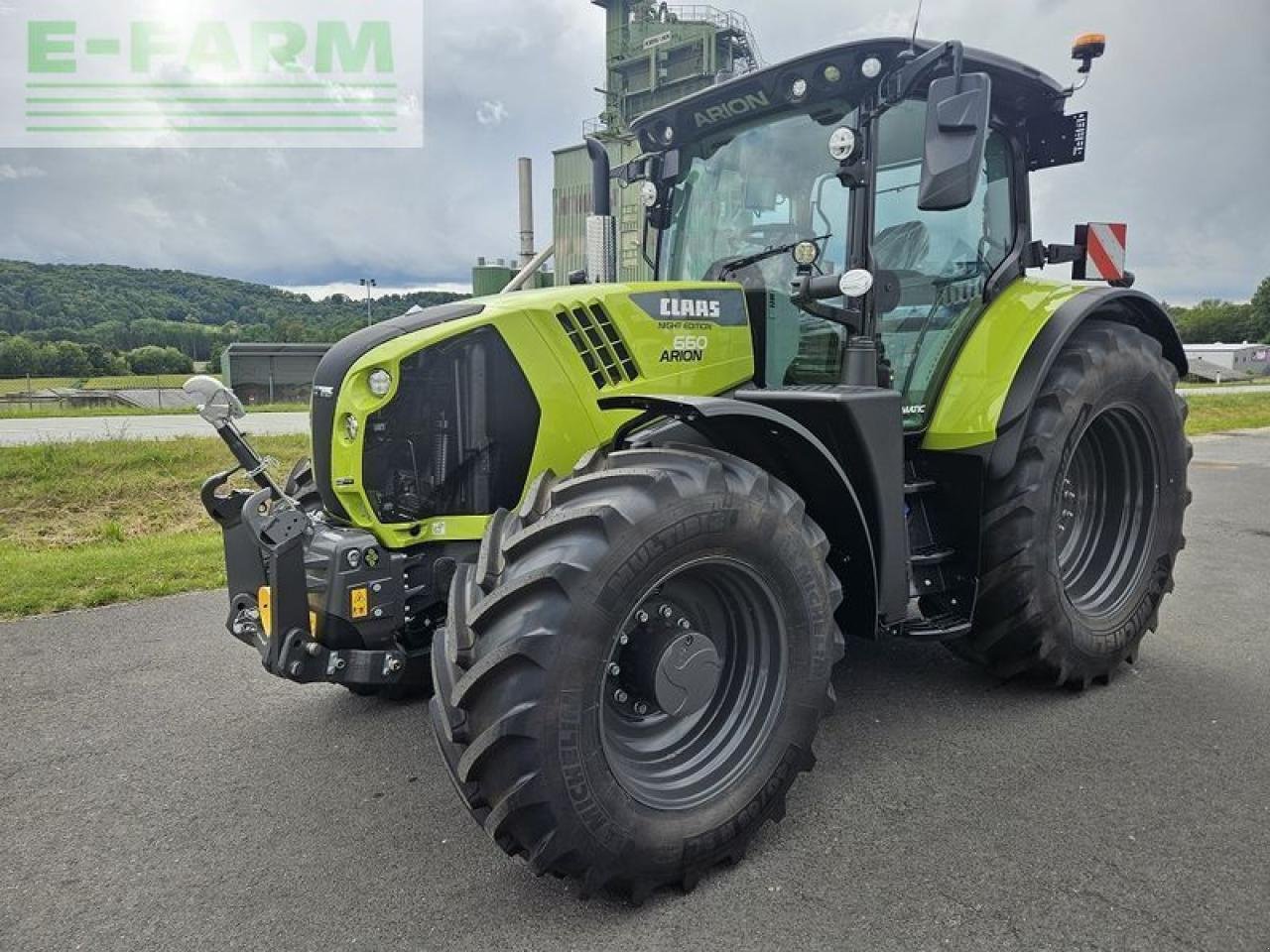 Traktor des Typs CLAAS arion 660 cmatic cebis CMATIC CEBIS, Gebrauchtmaschine in ILZ (Bild 1)