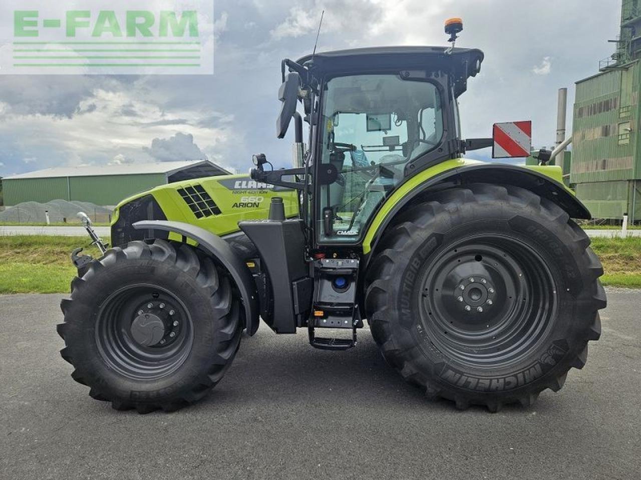 Traktor a típus CLAAS arion 660 cmatic cebis CMATIC CEBIS, Gebrauchtmaschine ekkor: ILZ (Kép 9)