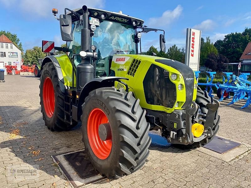 Traktor des Typs CLAAS ARION 660 CMATIC, CEBIS, FH, FZ, 50 km/h,  Michelin, CEMIS 1200, Vorführmaschine in Asendorf (Bild 4)