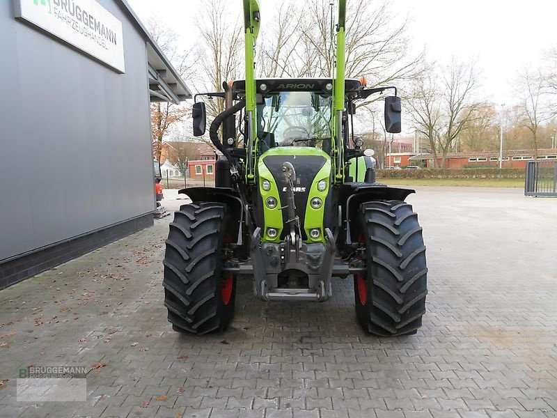 Traktor типа CLAAS Arion 660 CMATIC CEBIS, Frontlader & 4300 Stunden, Gebrauchtmaschine в Meppen (Фотография 8)