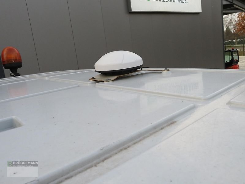 Traktor типа CLAAS Arion 660 CMATIC CEBIS, Frontlader & 4300 Stunden, Gebrauchtmaschine в Meppen (Фотография 18)