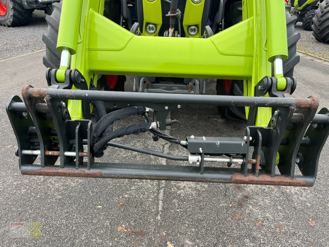 Traktor a típus CLAAS ARION 660 CMATIC CEBIS, Frontlader FL 150, CEMIS 1200 RTK, Fahrer Paket PREMIUM, Gebrauchtmaschine ekkor: Molbergen (Kép 24)