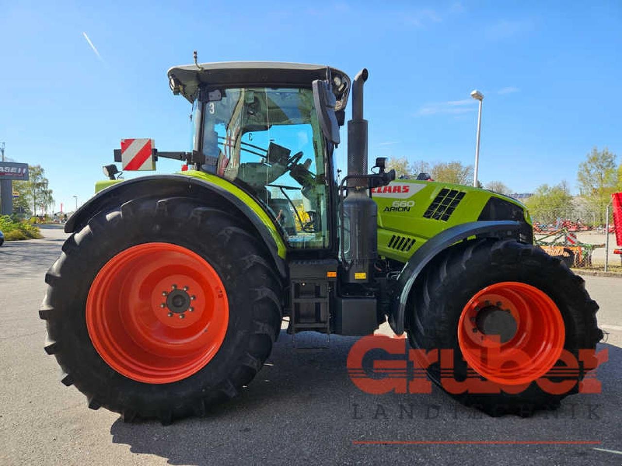 Traktor des Typs CLAAS Arion 660 CMATIC CEBIS RTK-Lenksystem, Gebrauchtmaschine in Ampfing (Bild 8)