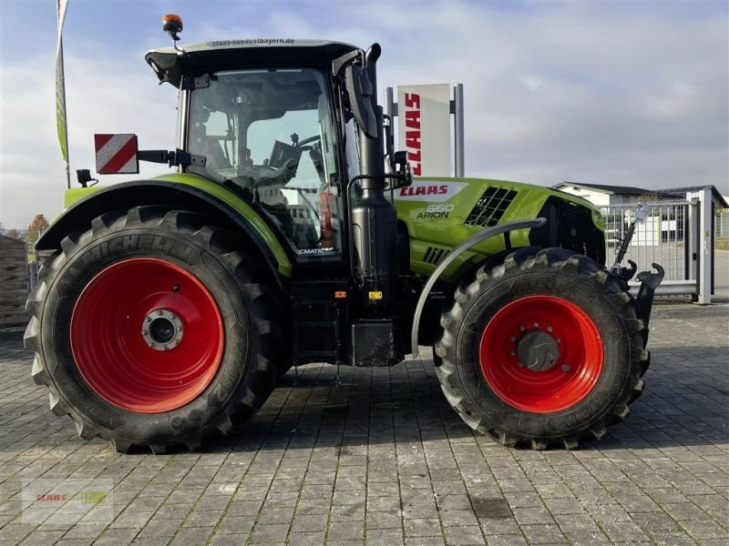 Traktor des Typs CLAAS ARION 660 CMATIC CEBIS, Vorführmaschine in Töging am Inn (Bild 4)