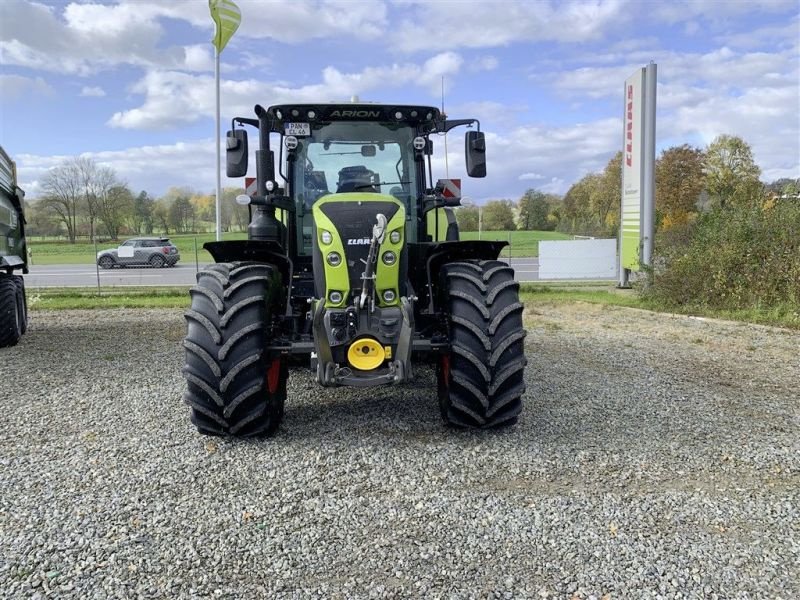 Traktor des Typs CLAAS ARION 660 CMATIC CEBIS, Vorführmaschine in Moos (Bild 2)