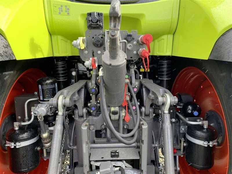 Traktor des Typs CLAAS ARION 660 CMATIC CEBIS, Vorführmaschine in Moos (Bild 5)