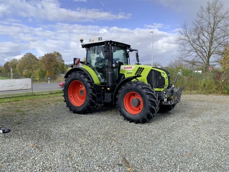 Traktor des Typs CLAAS ARION 660 CMATIC CEBIS, Vorführmaschine in Moos (Bild 1)