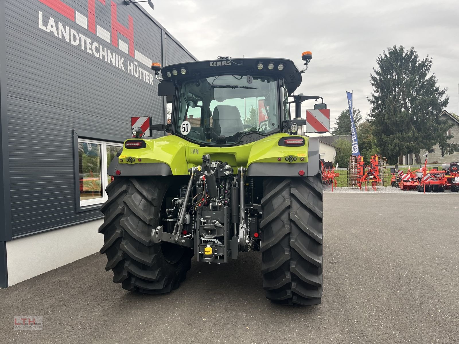 Traktor of the type CLAAS Arion 660 CMATIC CEBIS, Neumaschine in Gnas (Picture 10)