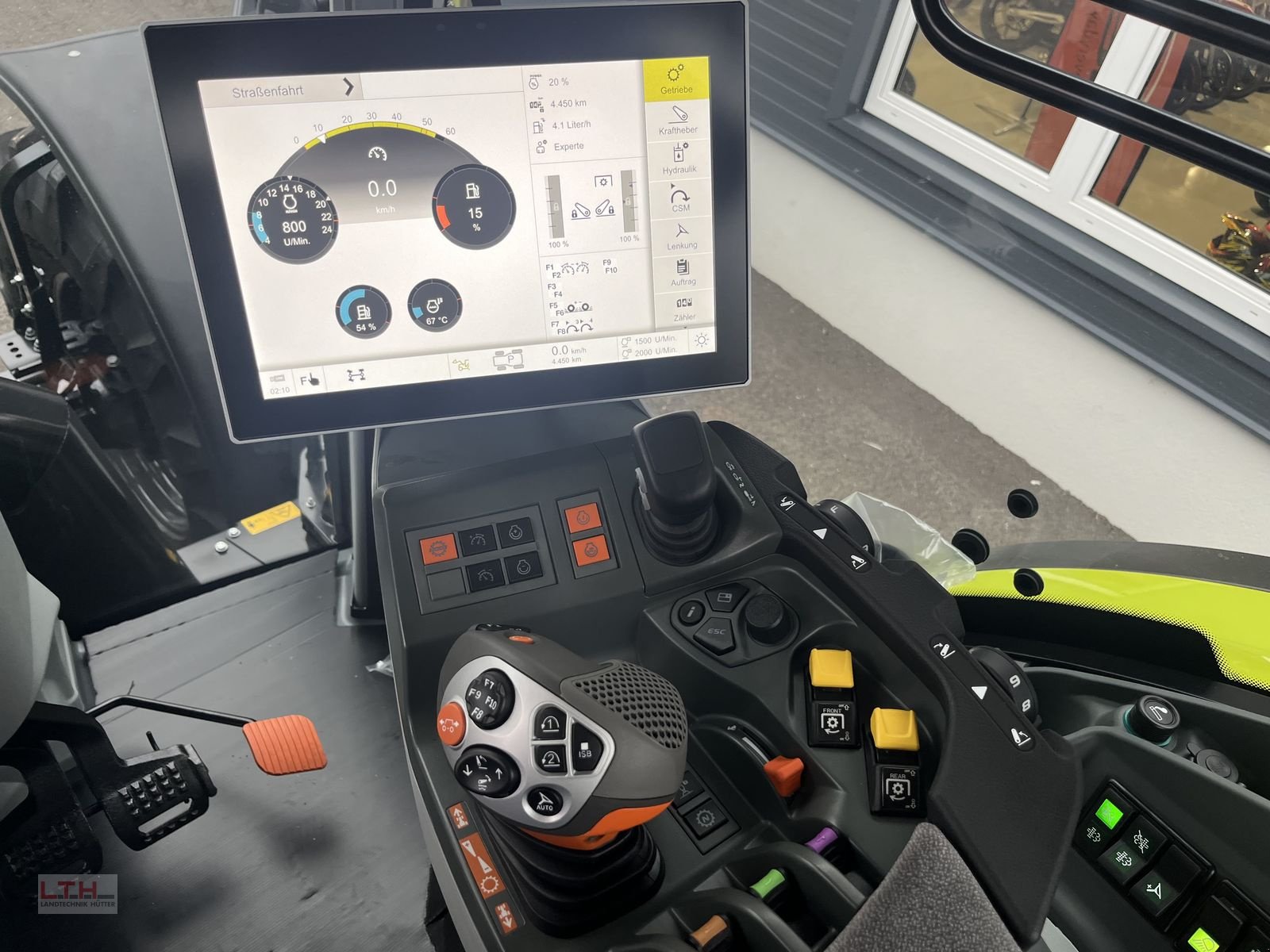 Traktor of the type CLAAS Arion 660 CMATIC CEBIS, Neumaschine in Gnas (Picture 24)