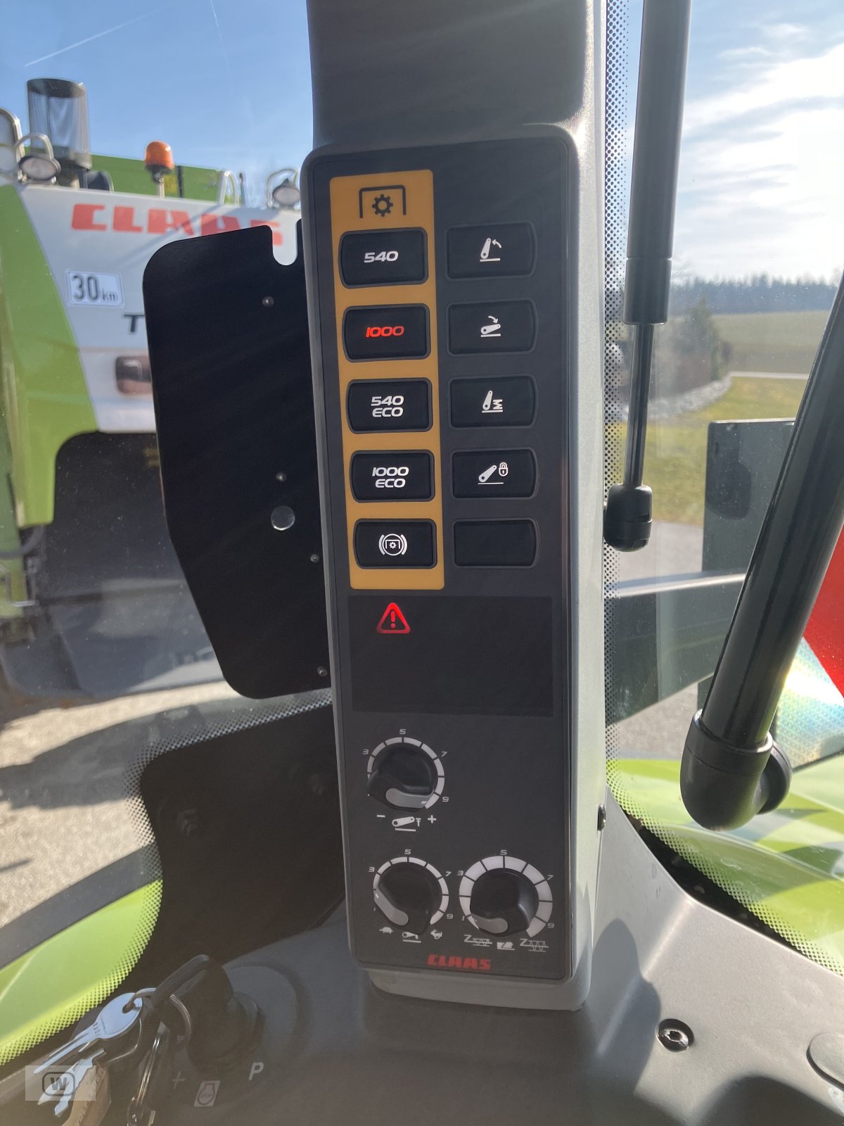 Traktor of the type CLAAS ARION 660 CMATIC CEBIS, Gebrauchtmaschine in Zell an der Pram (Picture 25)