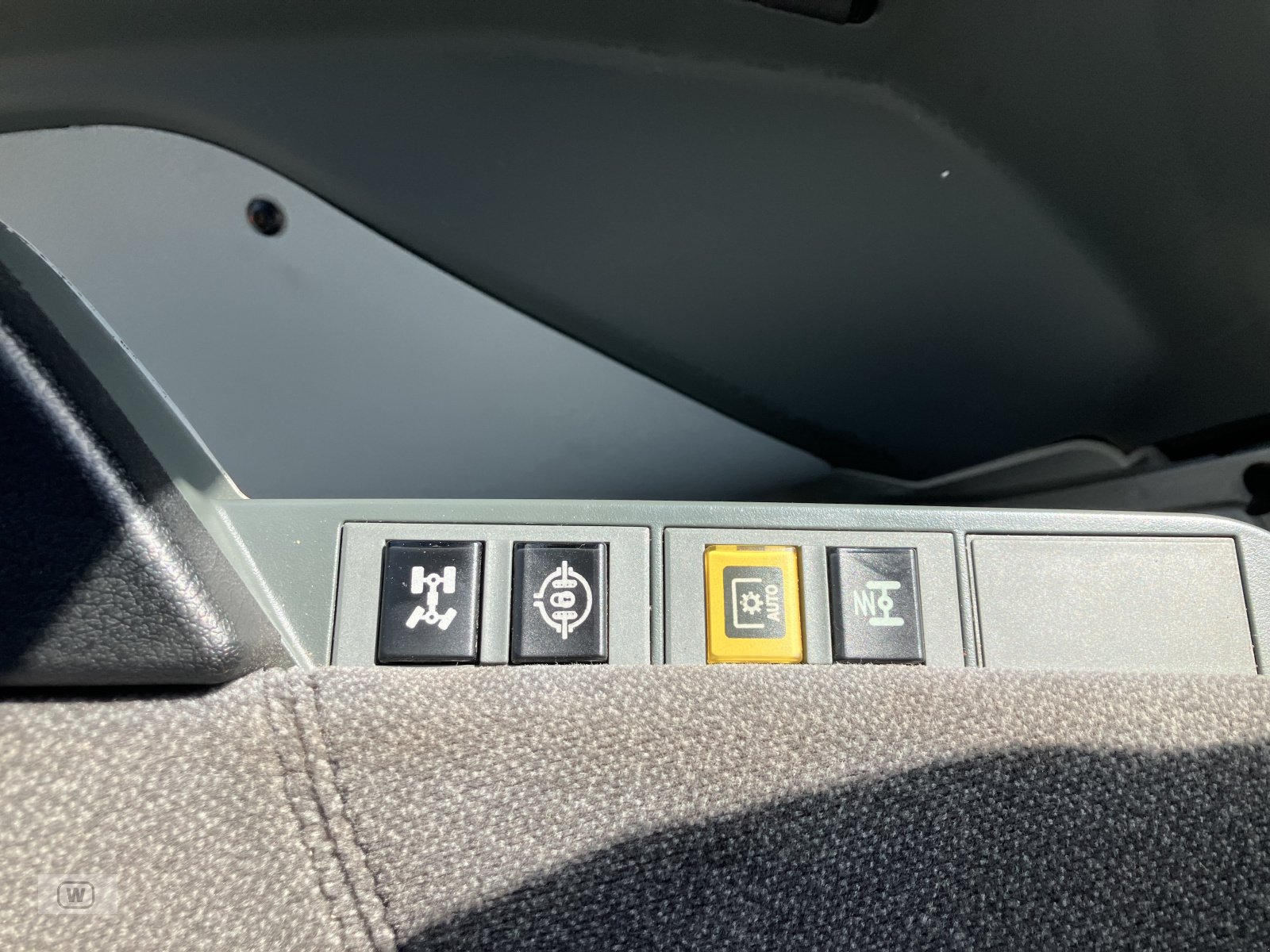 Traktor of the type CLAAS ARION 660 CMATIC CEBIS, Gebrauchtmaschine in Zell an der Pram (Picture 27)