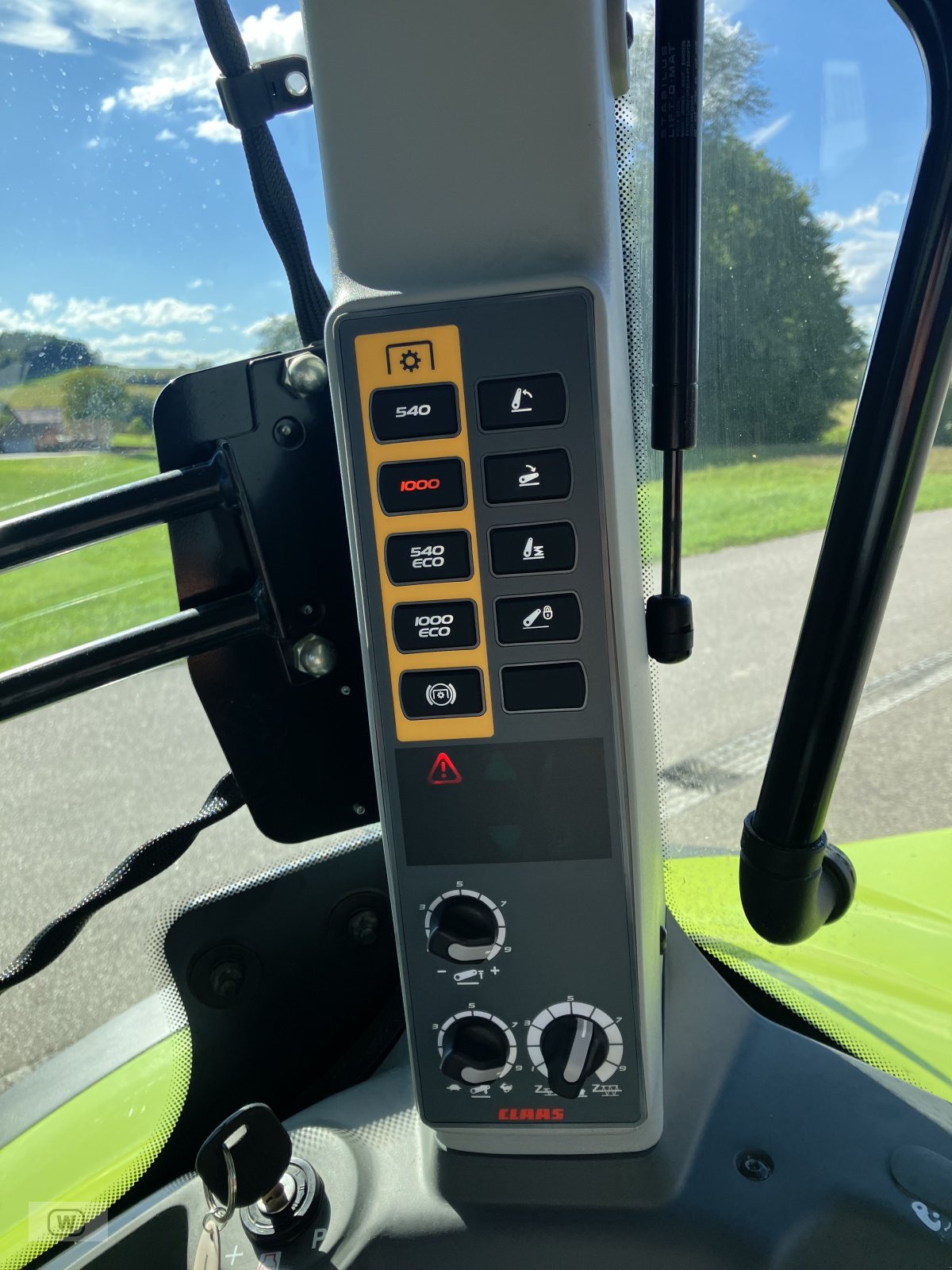 Traktor от тип CLAAS ARION 660 CMATIC CEBIS, Gebrauchtmaschine в Zell an der Pram (Снимка 27)