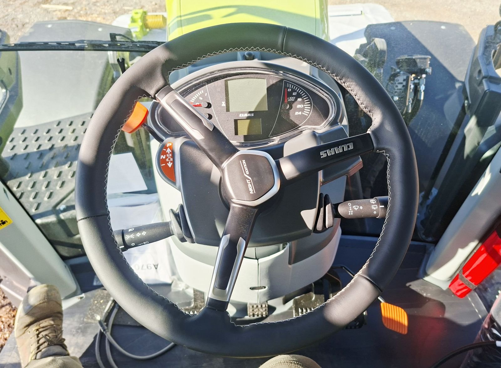 Traktor del tipo CLAAS Arion 660 CMATIC CEBIS, Neumaschine In Hollenthon (Immagine 6)