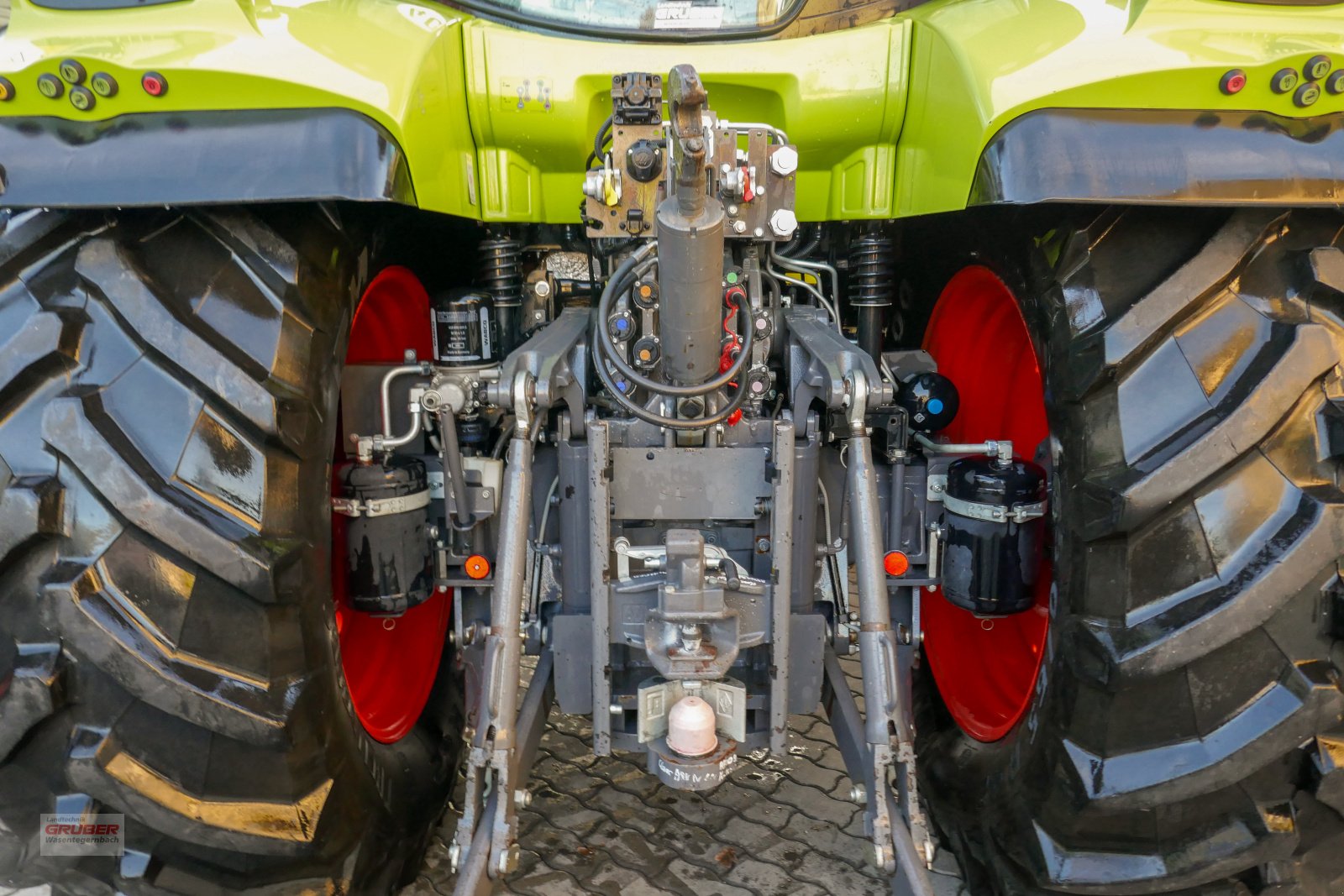 Traktor του τύπου CLAAS ARION 660 CMATIC CEBIS, Gebrauchtmaschine σε Dorfen (Φωτογραφία 9)