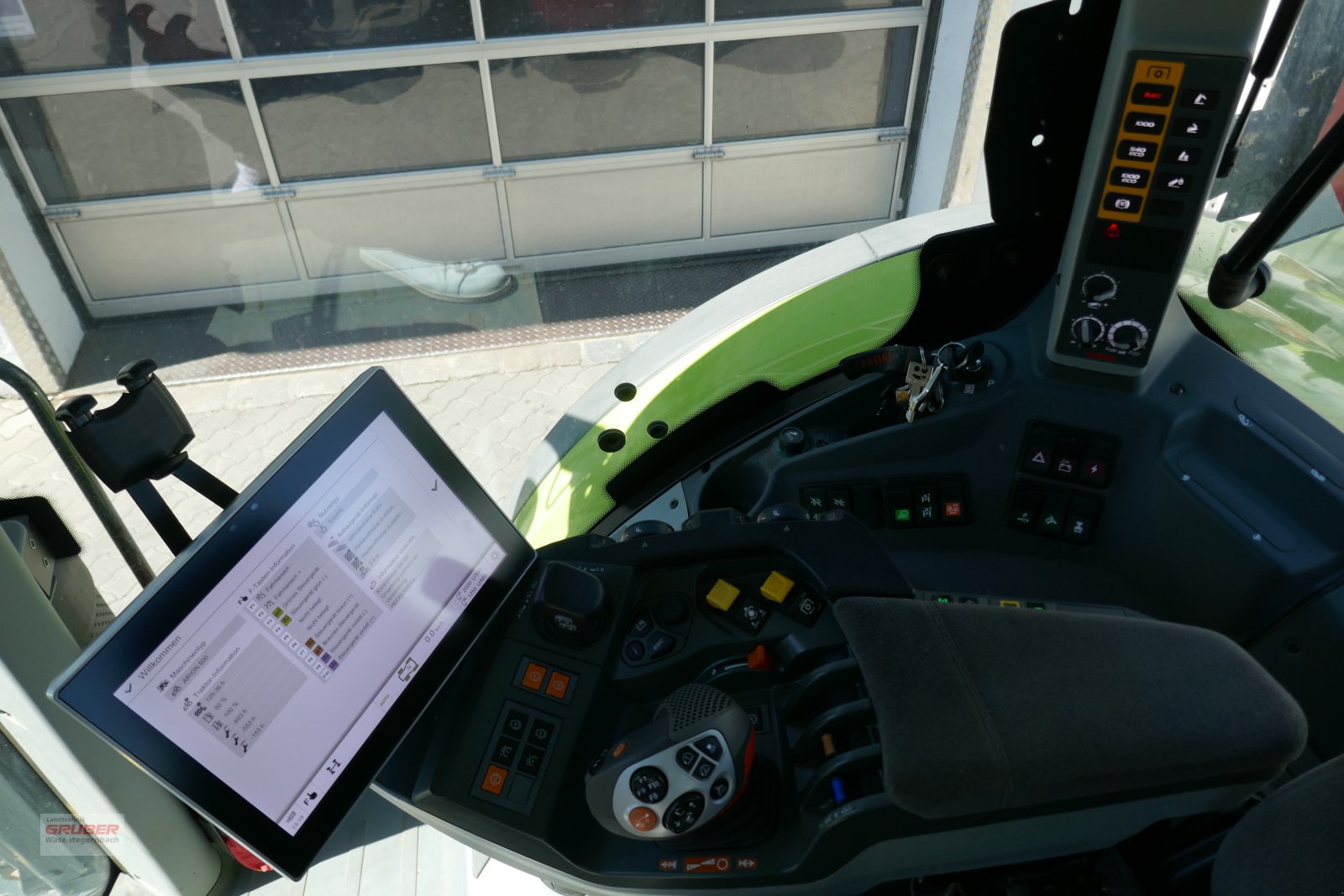 Traktor tipa CLAAS ARION 660 CMATIC CEBIS, Gebrauchtmaschine u Dorfen (Slika 10)