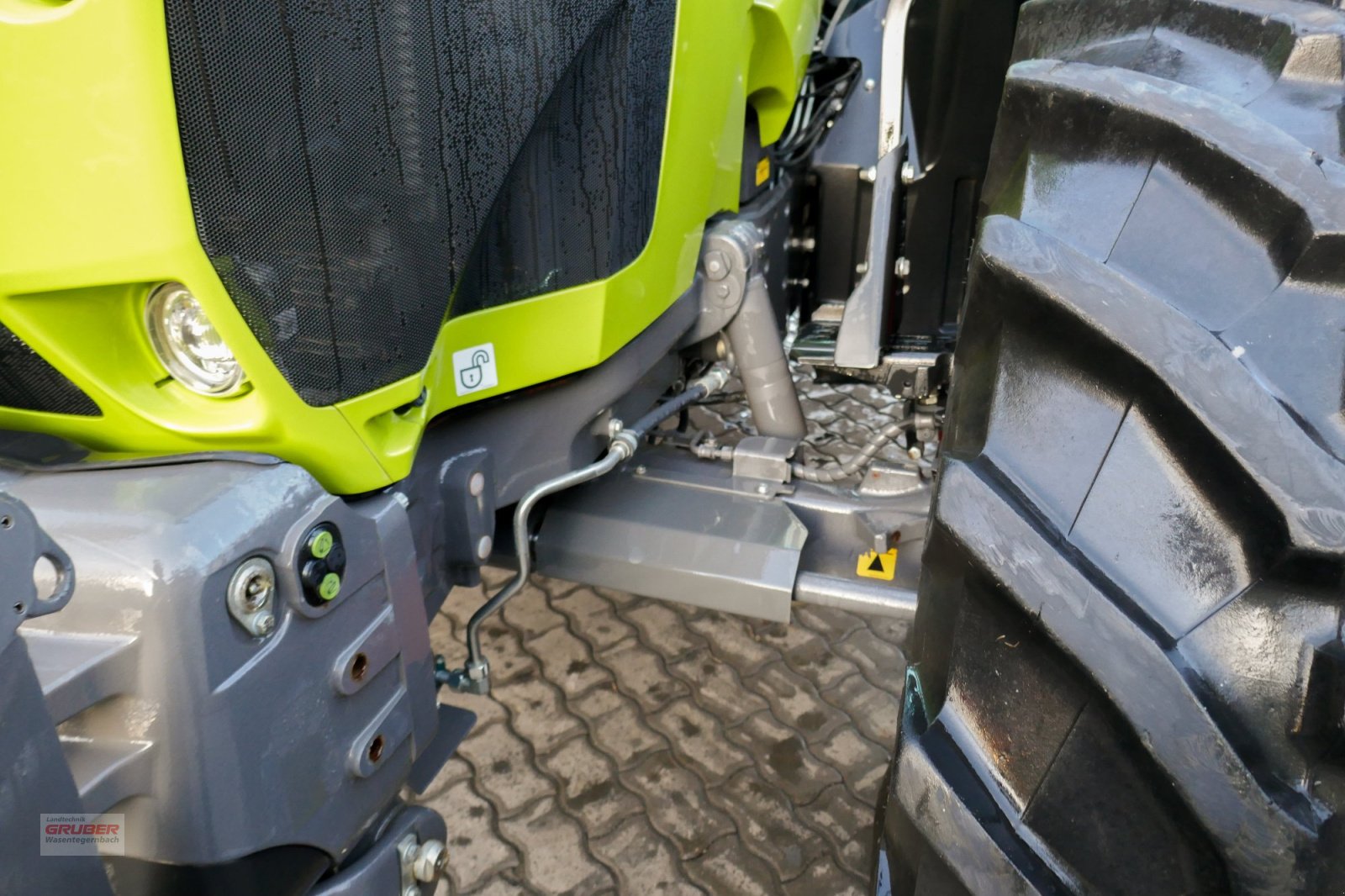Traktor del tipo CLAAS ARION 660 CMATIC CEBIS, Gebrauchtmaschine In Dorfen (Immagine 13)