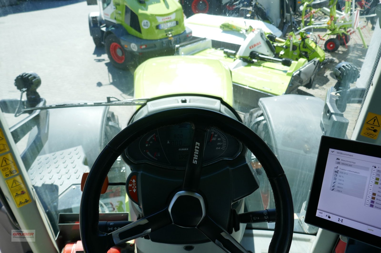 Traktor типа CLAAS ARION 660 CMATIC CEBIS, Gebrauchtmaschine в Dorfen (Фотография 11)