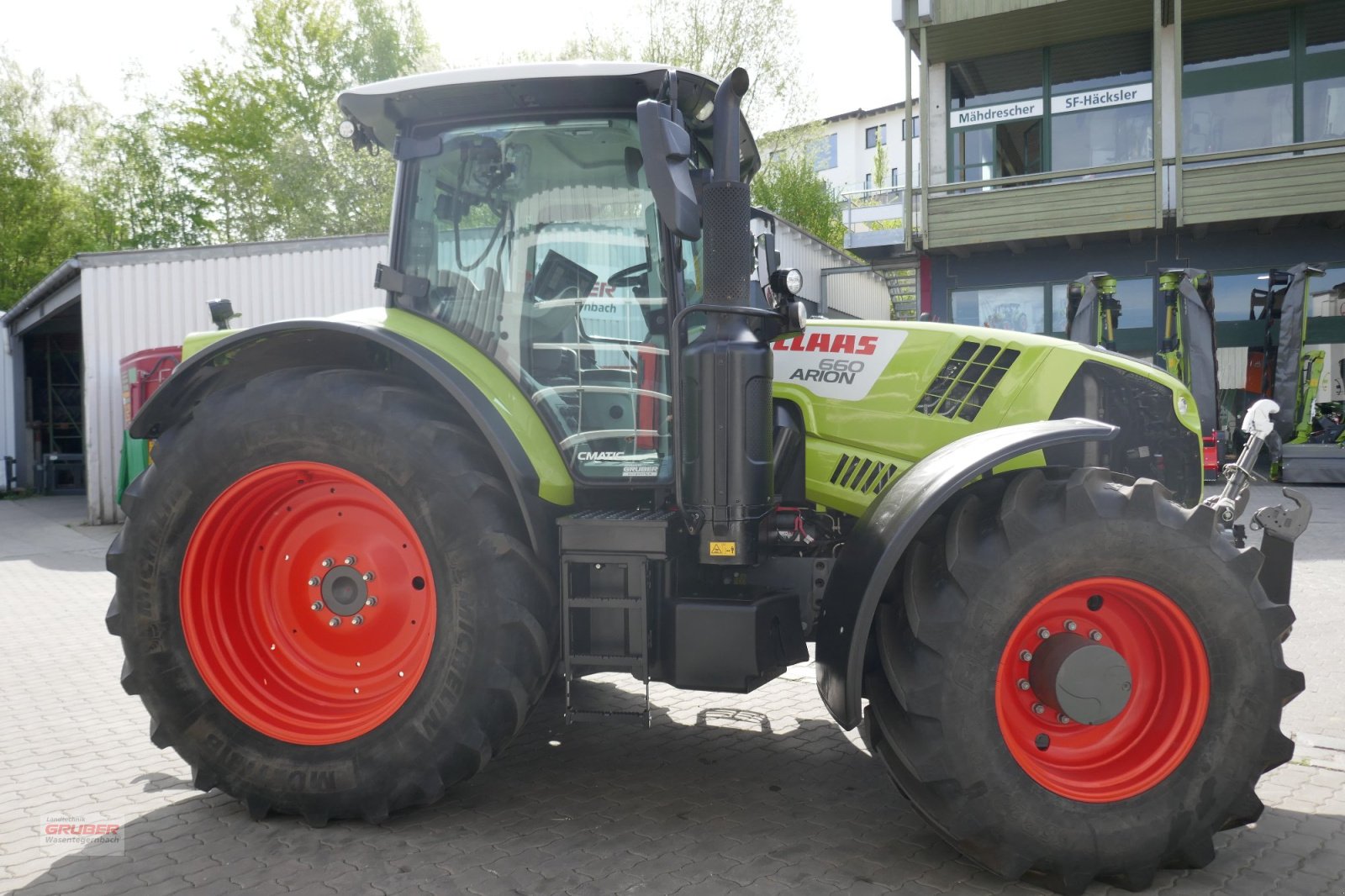 Traktor του τύπου CLAAS ARION 660 CMATIC CEBIS, Gebrauchtmaschine σε Dorfen (Φωτογραφία 4)