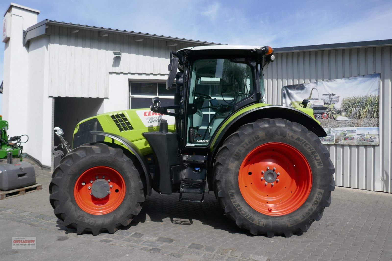 Traktor του τύπου CLAAS ARION 660 CMATIC CEBIS, Gebrauchtmaschine σε Dorfen (Φωτογραφία 9)