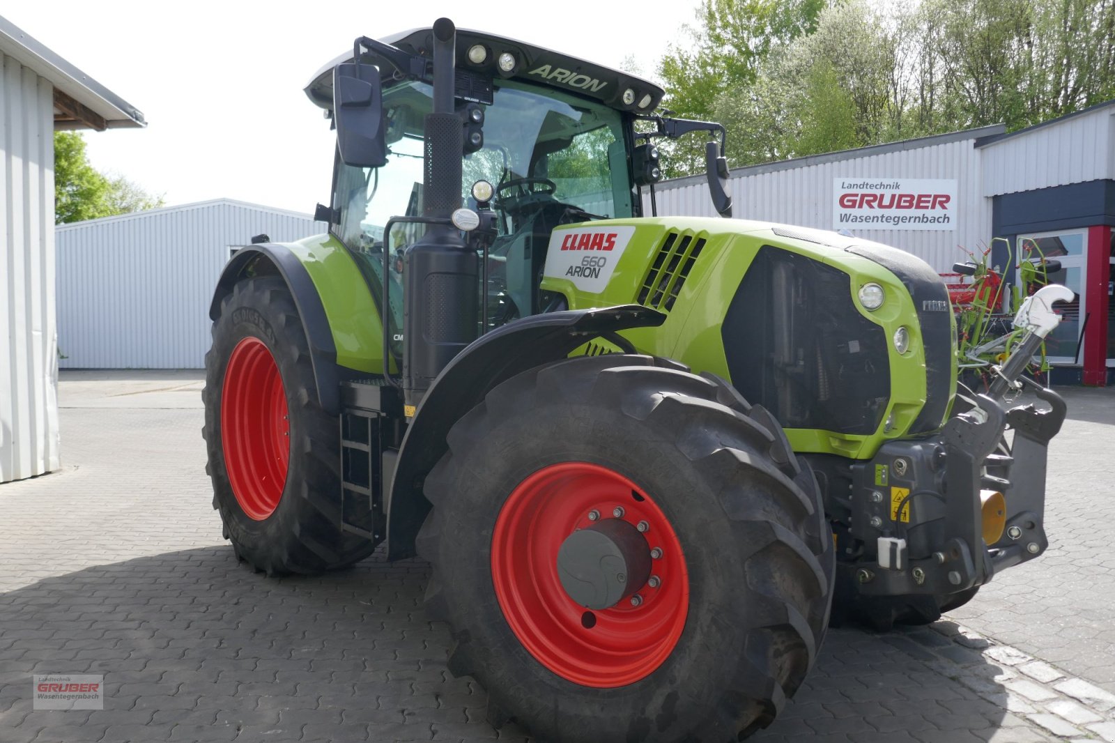 Traktor του τύπου CLAAS ARION 660 CMATIC CEBIS, Gebrauchtmaschine σε Dorfen (Φωτογραφία 4)