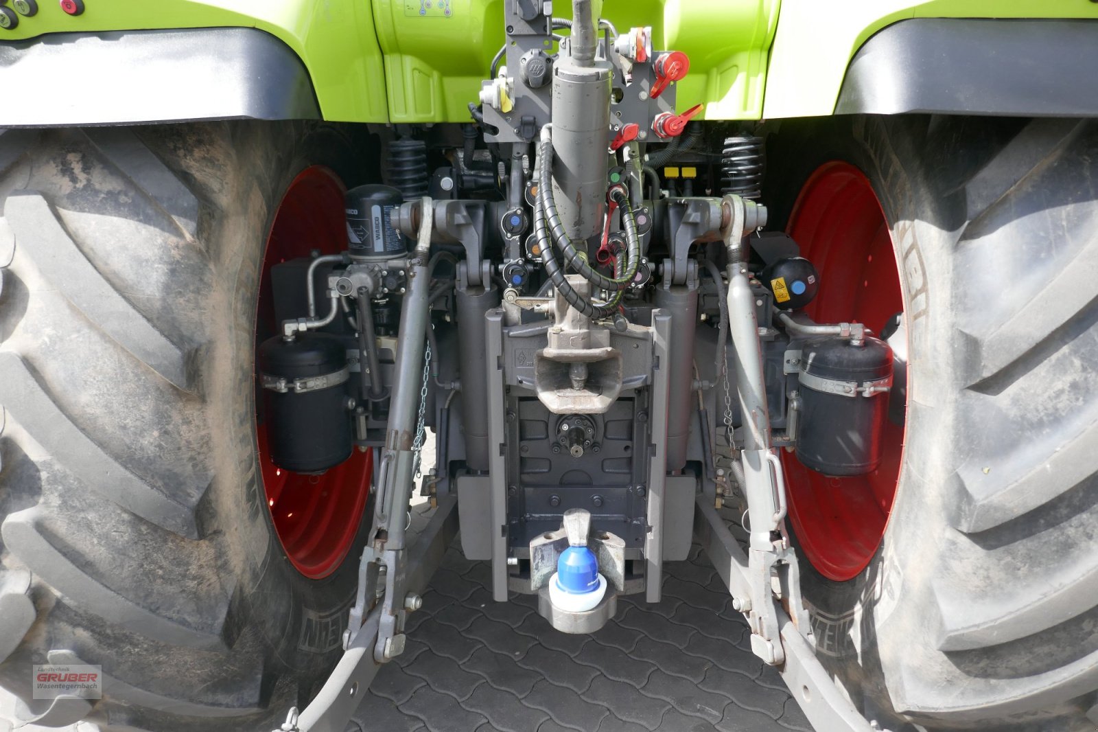 Traktor του τύπου CLAAS ARION 660 CMATIC CEBIS, Gebrauchtmaschine σε Dorfen (Φωτογραφία 9)