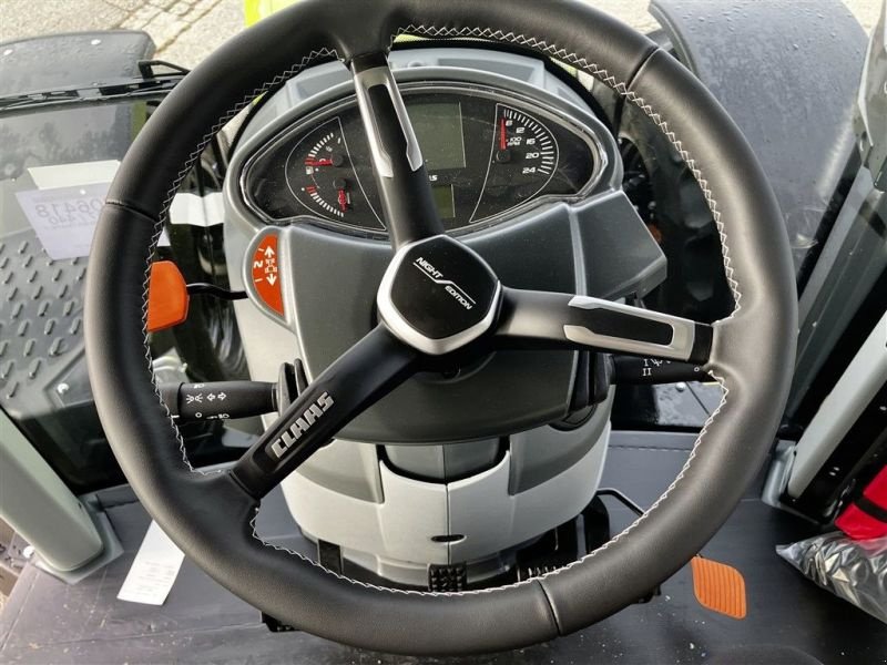 Traktor des Typs CLAAS ARION 660 CMATIC CEBIS, Neumaschine in Grabenstätt-Erlstätt (Bild 7)